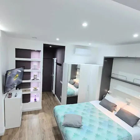 Miss Valery Apartment